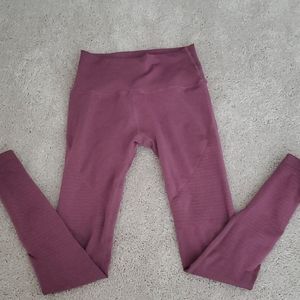 Alphalete Revival Leggings